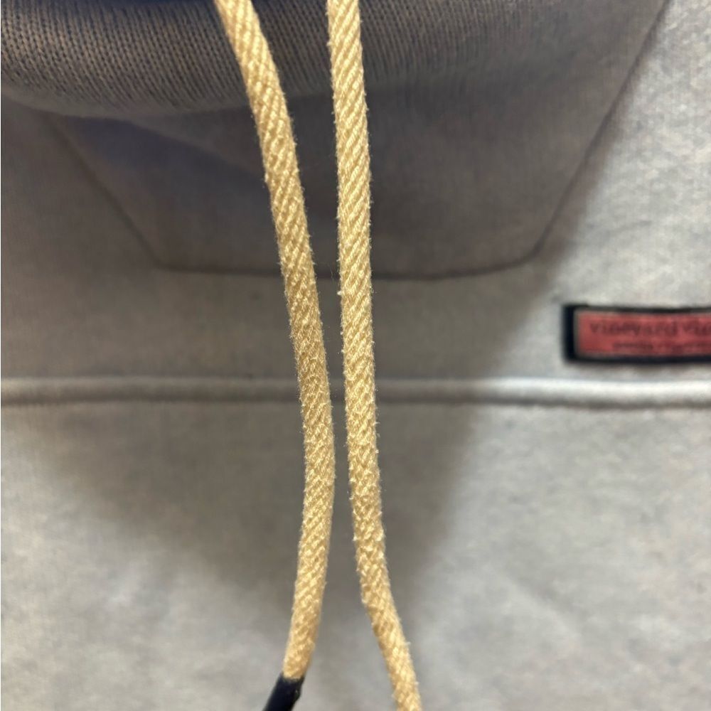 Vineyard Vines Light Gray Pullover Sweatshirt Wit… - image 2